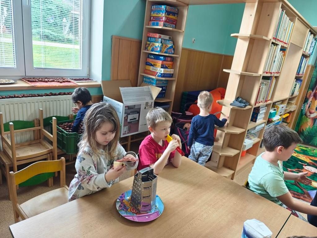 04___vune_podzimu_ve_skolce