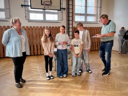 09__privitani_finalistu_a_oceneni_ve_skole