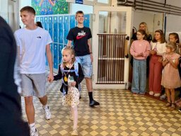 12_prvnaci_ve_skole