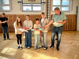 19__privitani_finalistu_a_oceneni_ve_skole