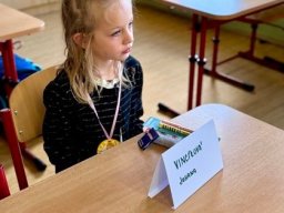19_prvnaci_ve_skole