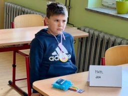 22_prvnaci_ve_skole
