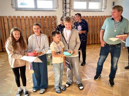 26__privitani_finalistu_a_oceneni_ve_skole