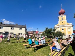74_skolni_slavnost